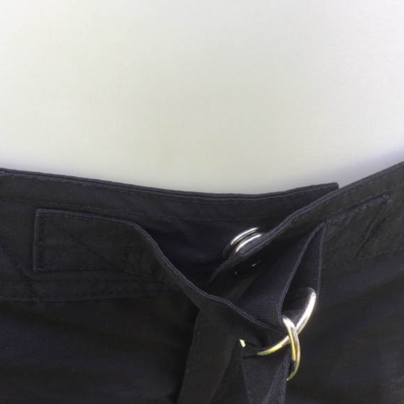 Powder room black cargo board shorts size 5 - Picture 10 of 11